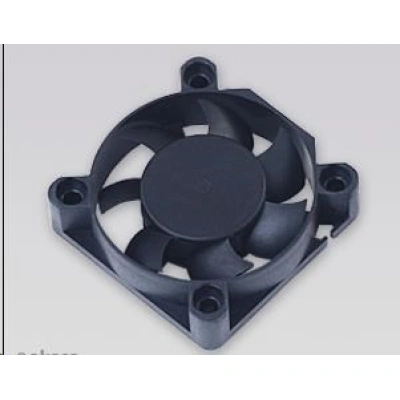 AKASA ventilátor 4cm Black Fan, 40x40x10mm, Sleeve bearing, 24.87 dBA, 3 pin, DFS401012M